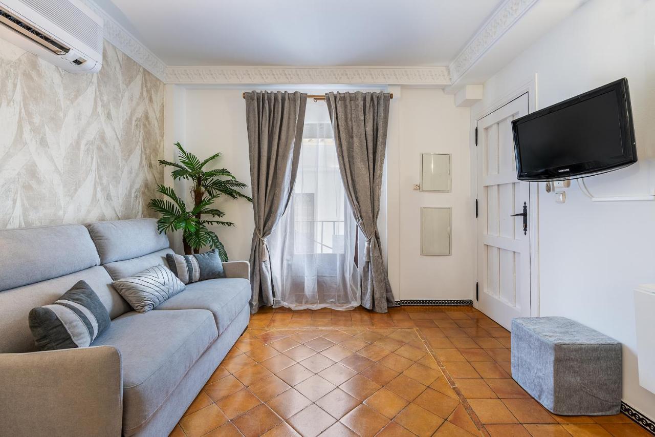 Adanar-Apartamentos Muralla Ziri Гранада Экстерьер фото