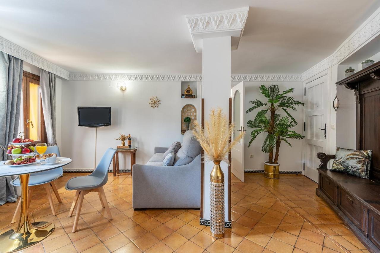 Adanar-Apartamentos Muralla Ziri Гранада Экстерьер фото