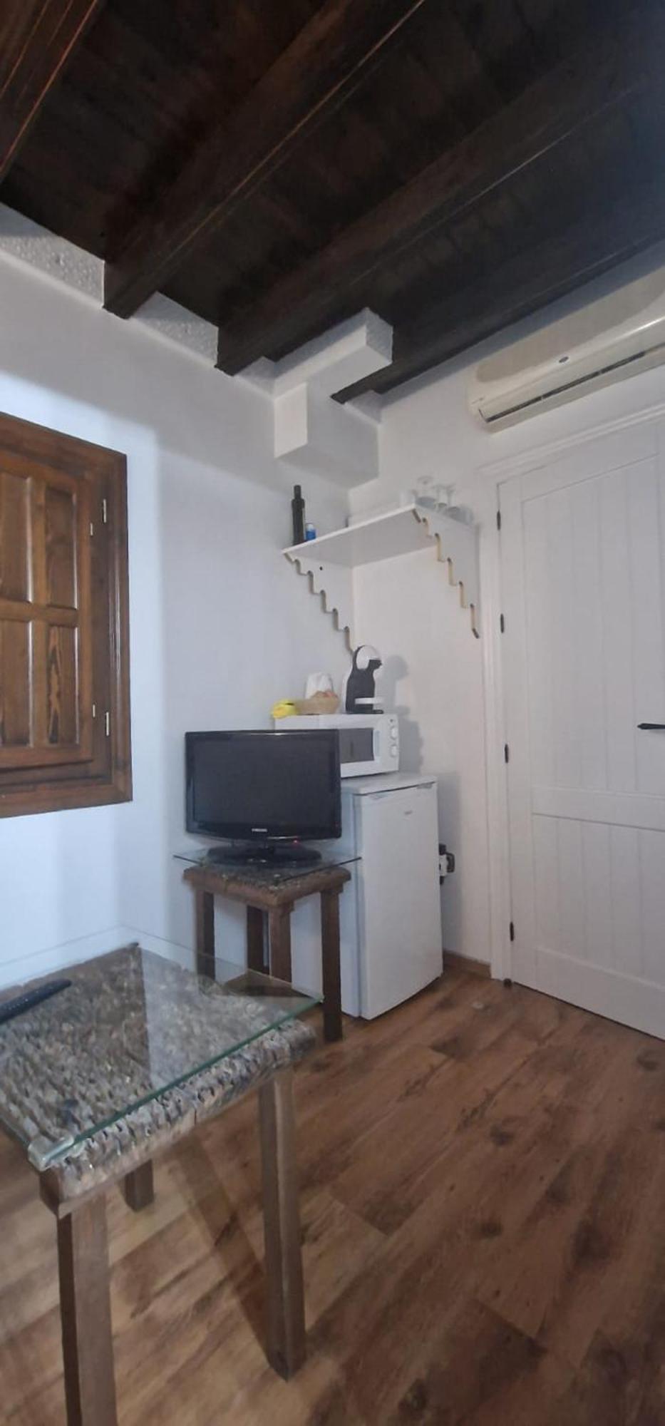 Adanar-Apartamentos Muralla Ziri Гранада Экстерьер фото
