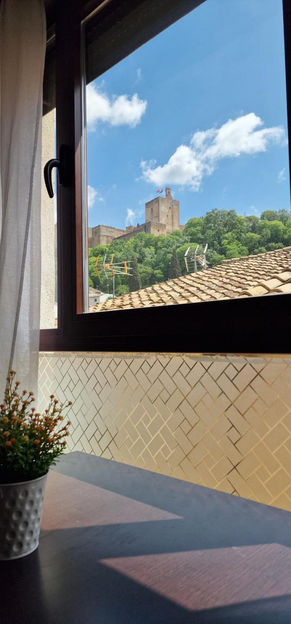 Adanar-Apartamentos Muralla Ziri Гранада Экстерьер фото