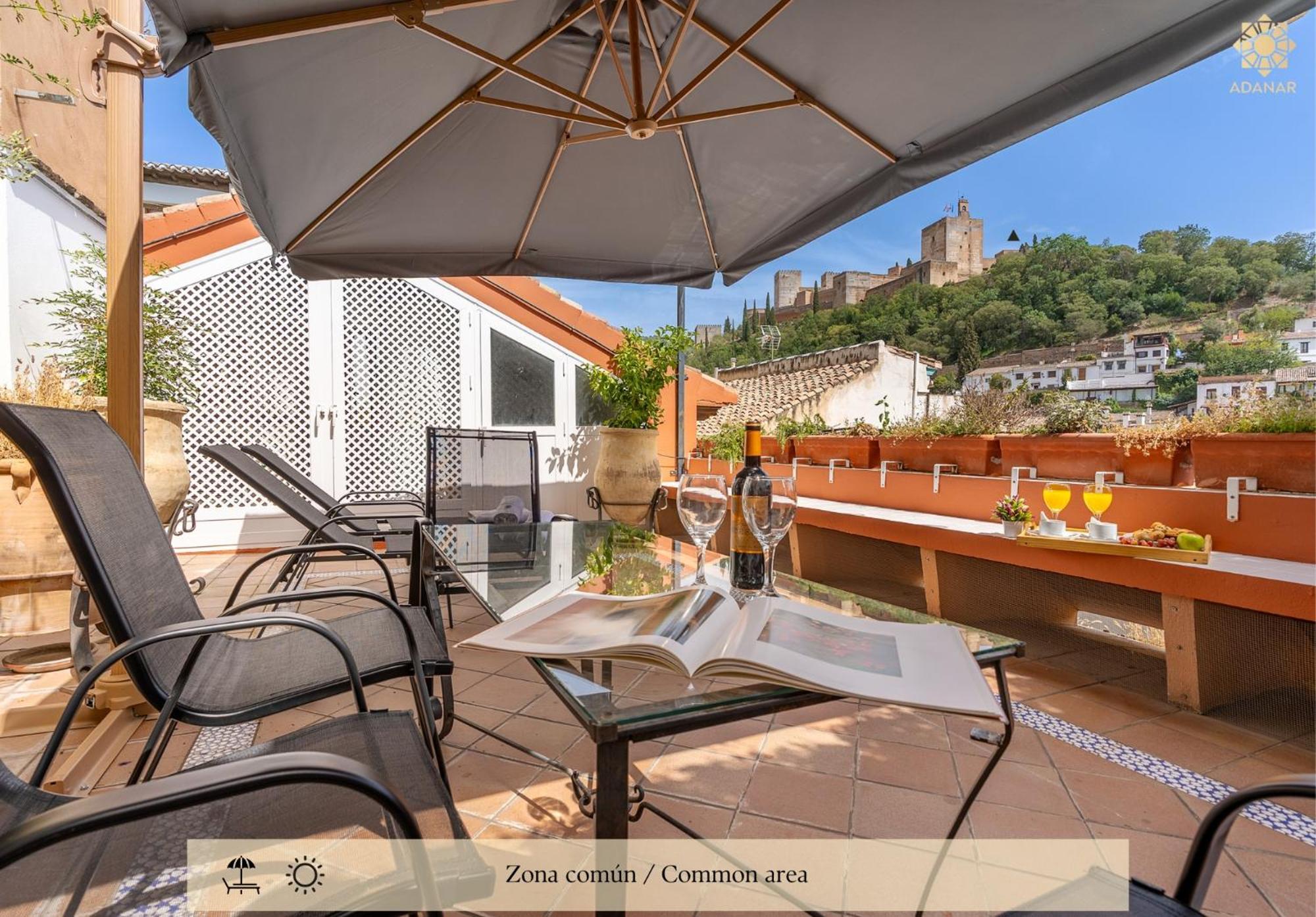 Adanar-Apartamentos Muralla Ziri Гранада Экстерьер фото